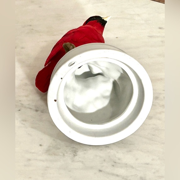 Red Cardinal Bird Figurine Ceramic Decorative Accent - Picture 7 of 7